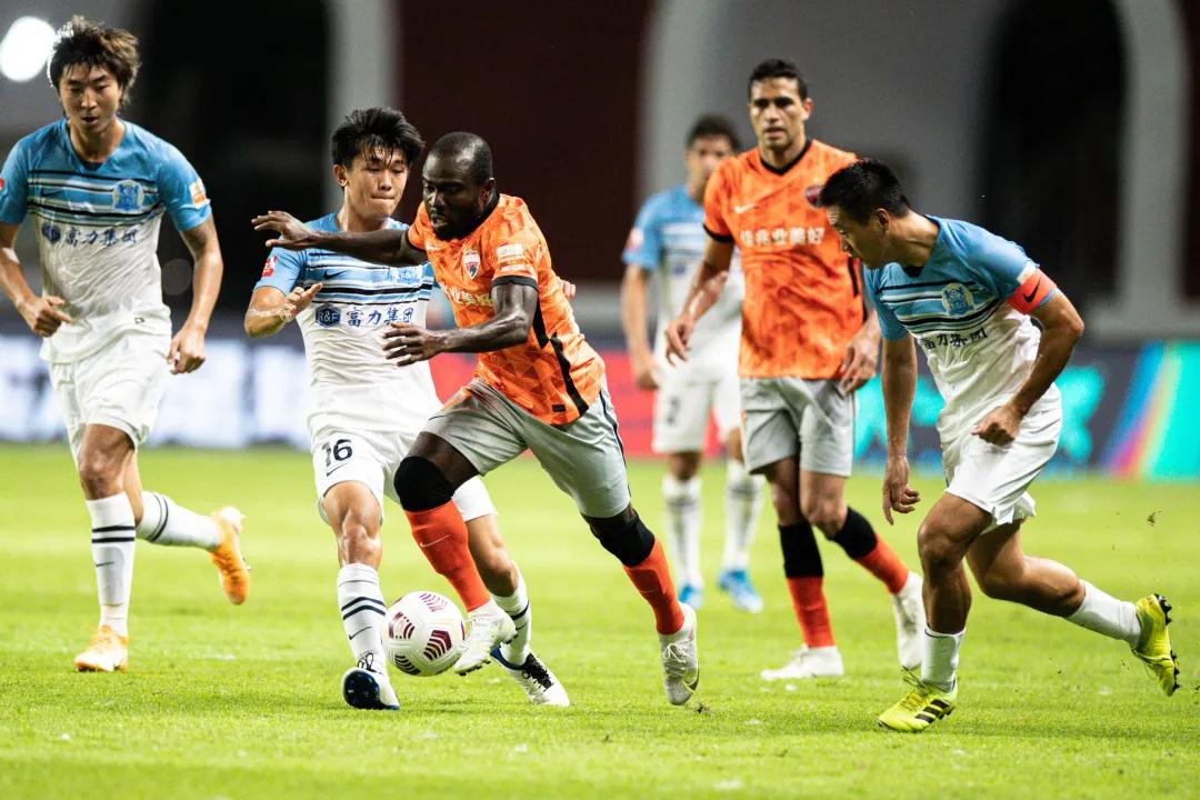 من هو هداف الدوري المصري الممتاز؟