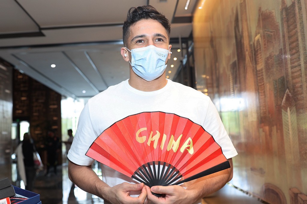 نوتنغهام فورست والهلالقصة ناديين عريقين في عالم كرة القدم