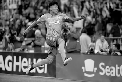 نفرتيتي ونفرتاريرحلة في أعماق التاريخ المصري القديم